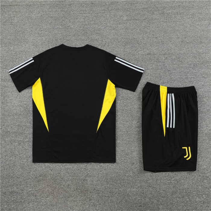 Juventus 23/24 Black/Yellow Training Kit Jerseys
