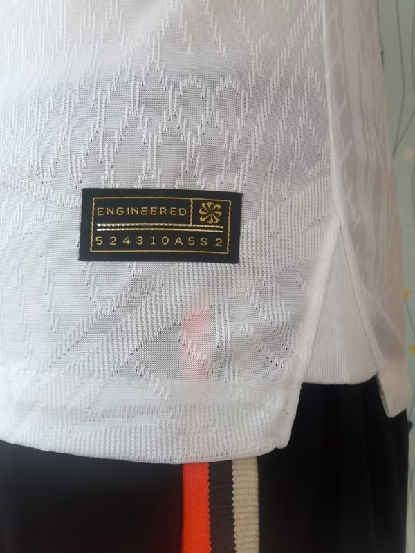 Paris St Germain 23/24 Away White Long(Player)