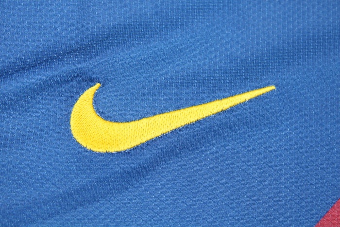 Barcelona 10/11 Away Green Long Soccer Jersey