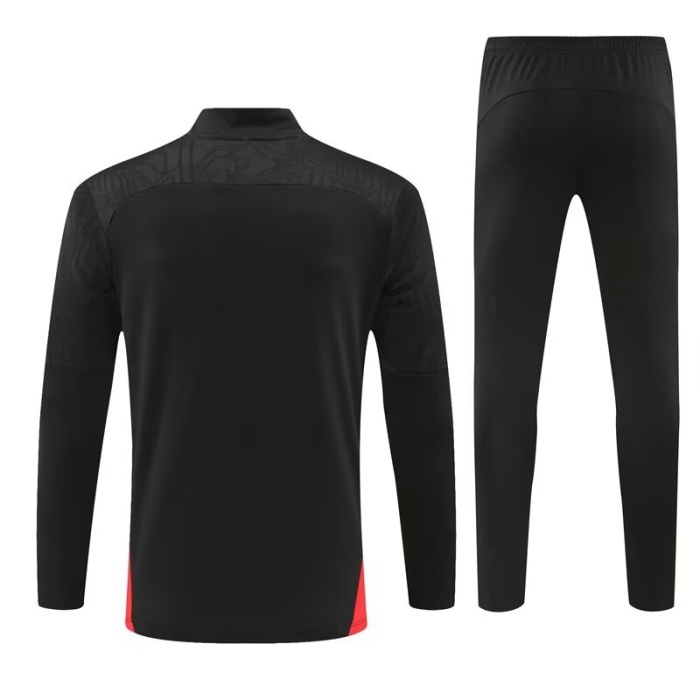 AC Milan 24/25 Tracksuit - Black/Golden