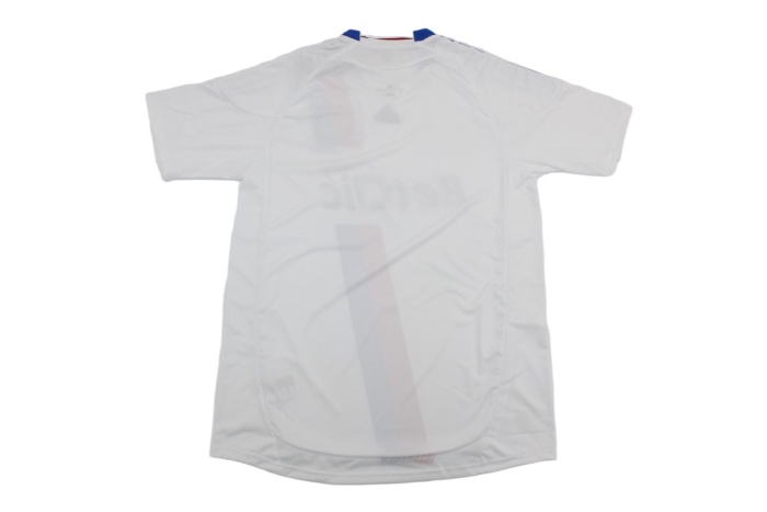 Lyon 10/11 Home Soccer Jersey