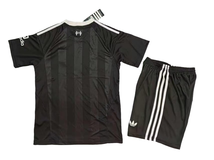Kids-Liverpool 25/26 GK Black Soccer Jersey