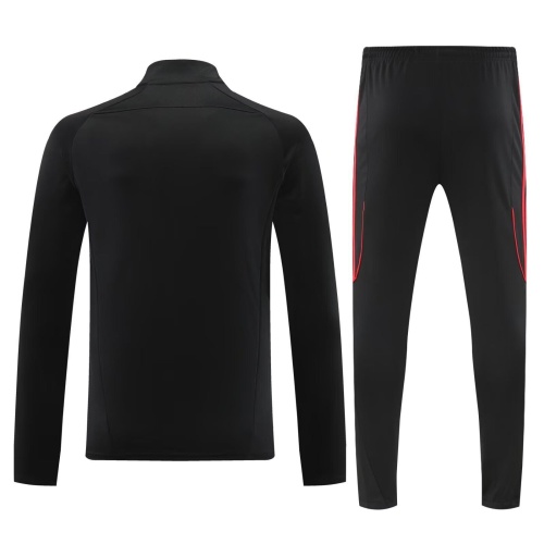 Liverpool 25/26 Tracksuit - Black/White/Red