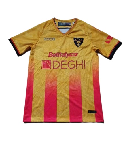 Lecce 25/26 Home Soccer Jersey