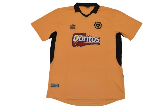 Wolverhampton Wanderers HOEVER 2 ユニフォーム Wolves 02/04 Home Soccer Jersey | Classic Wolverhampton Kit