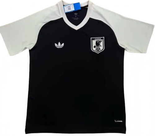 Japan 25/26 Black/White Training Soccer Jersey