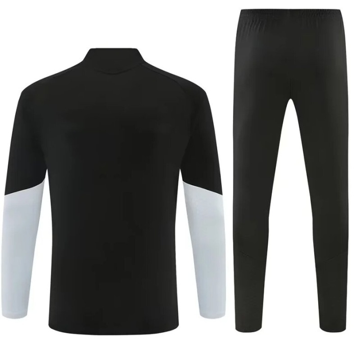 Liverpool 26/27 Tracksuit - Black/Red