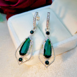 Fashion Vintage Water Drop Green Color Stone Drop Earring For Woman Luxury Delicate Engagement Ball Jewellery