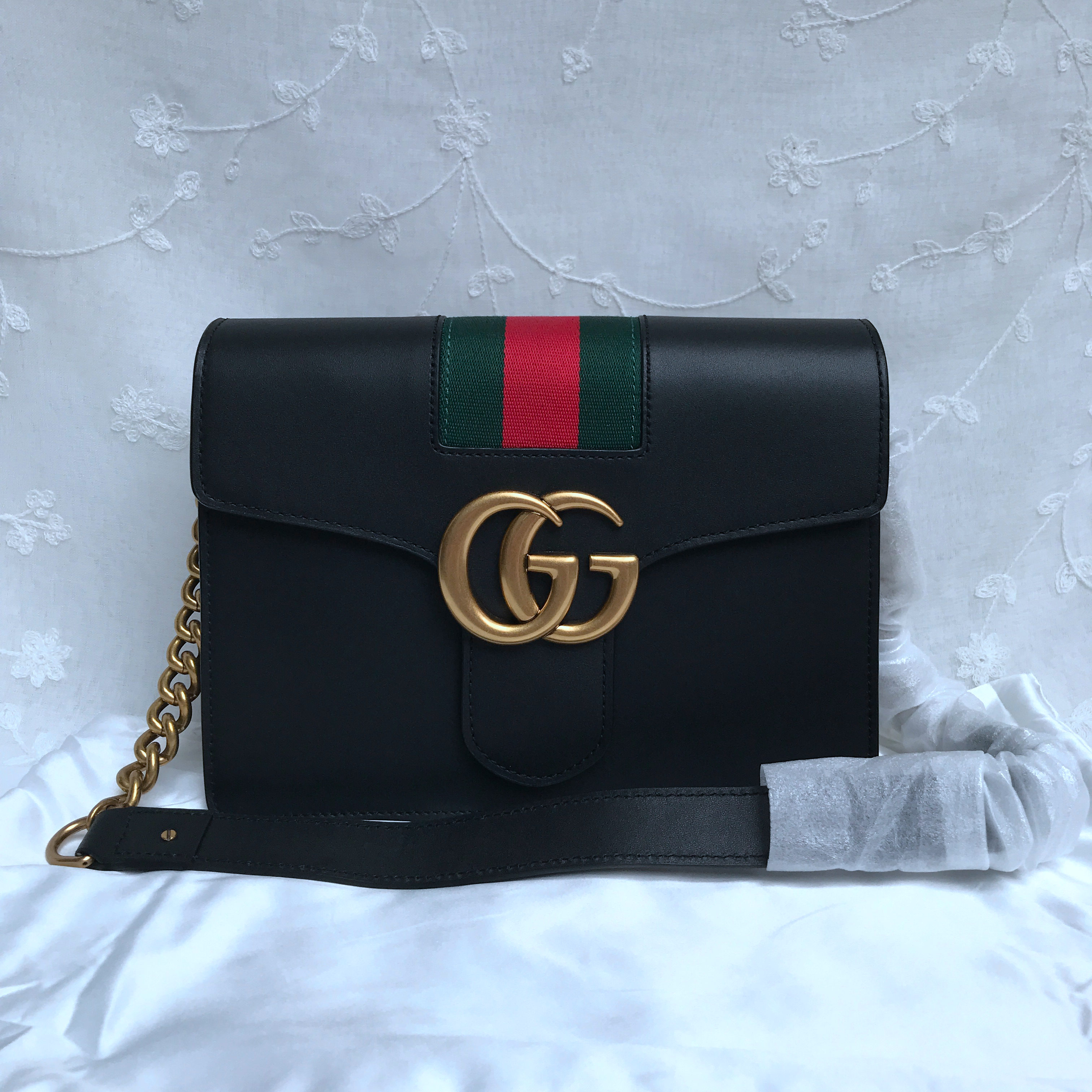 US$ 255.00 - Gucci Marmont shoulder bag 476468 - www.insluxy.com