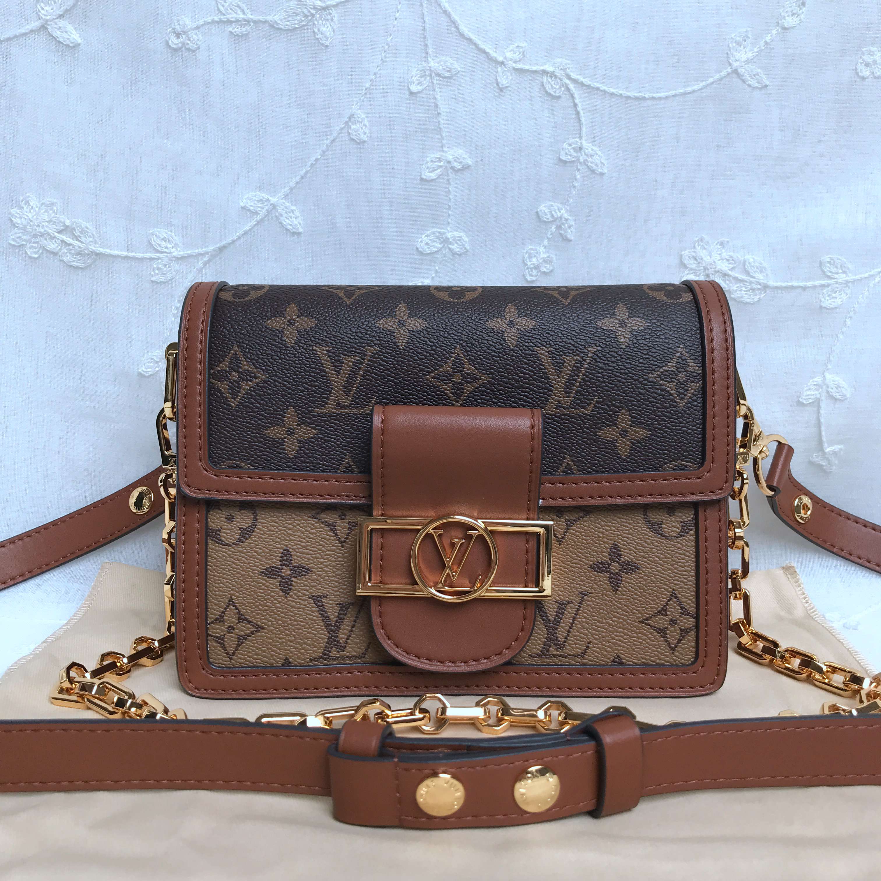 LV MINI DAUPHINE M44580