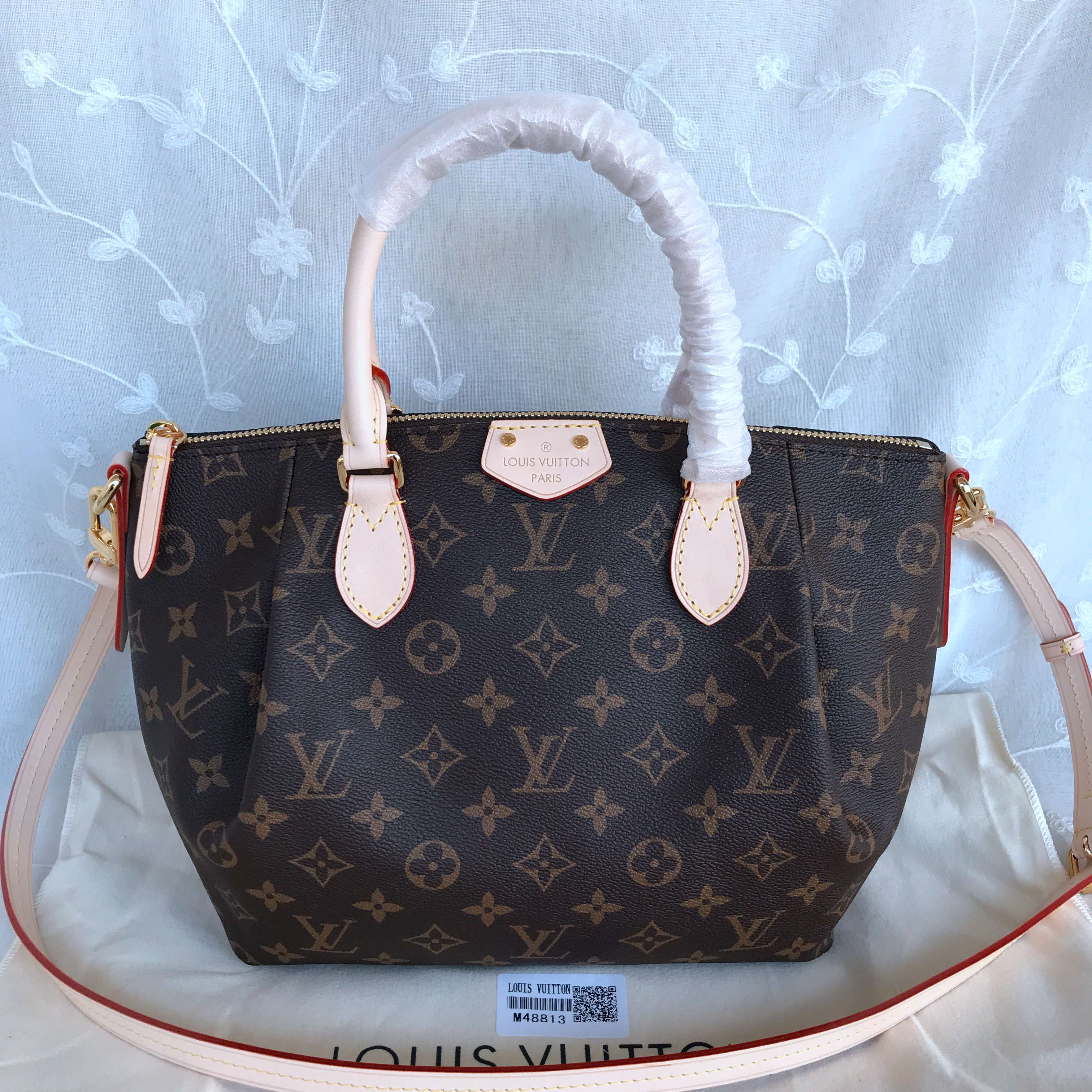 LV TURENNE PM M48813