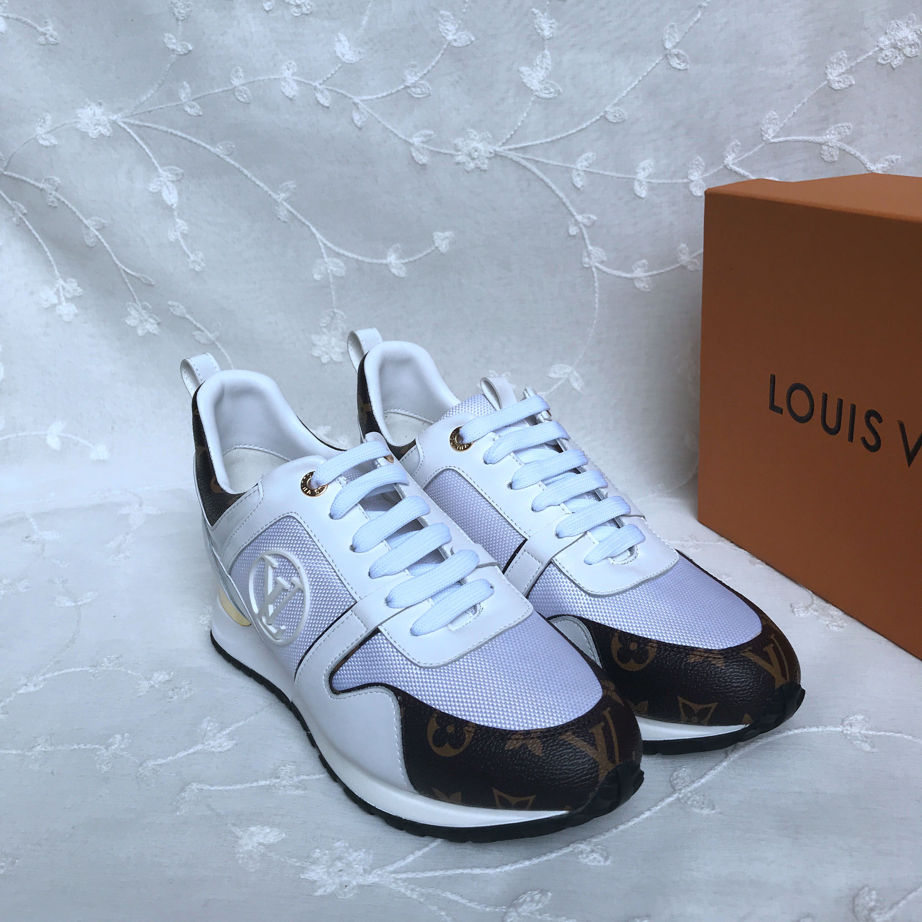 LV Casual shoes 429762