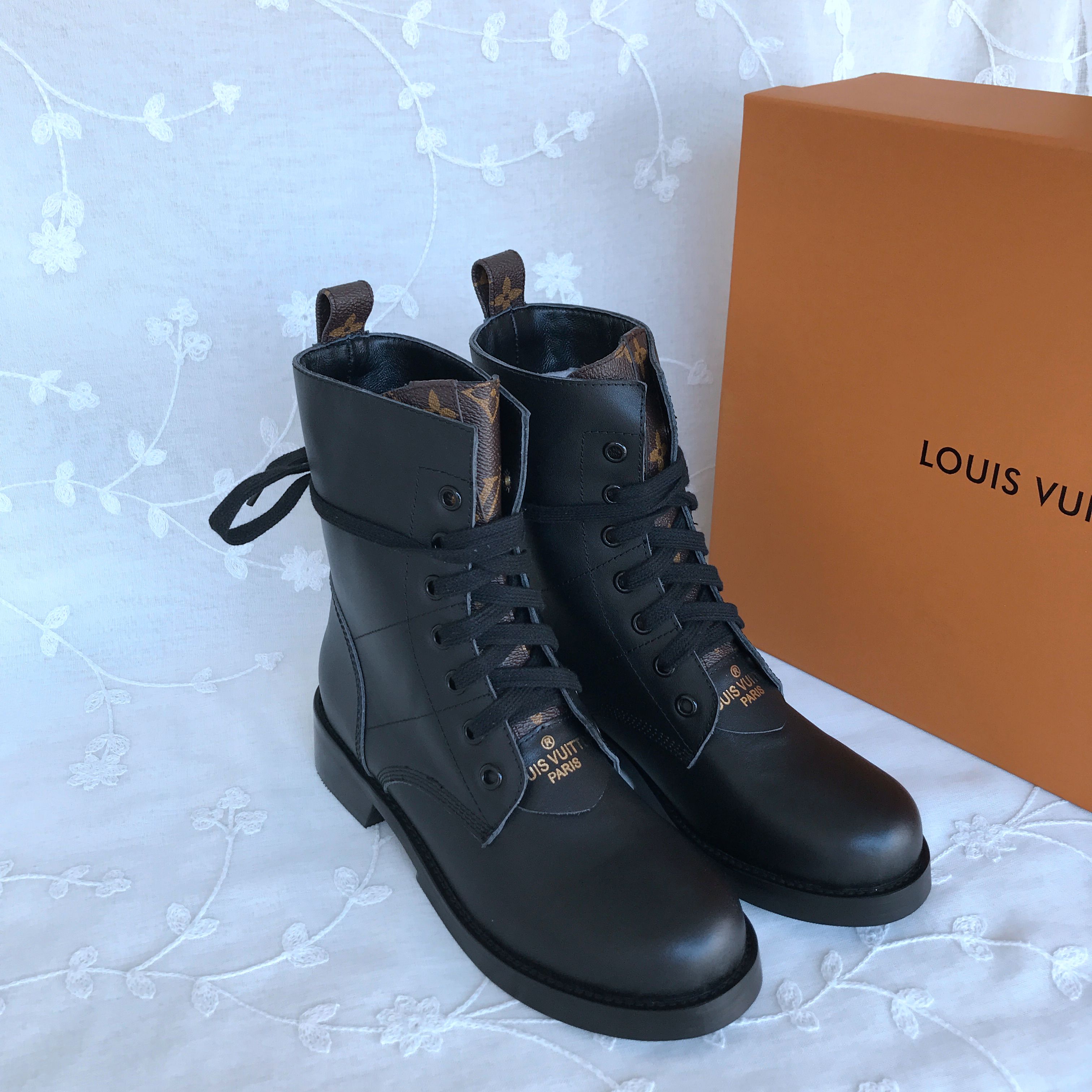 LV Hot Selling Boots