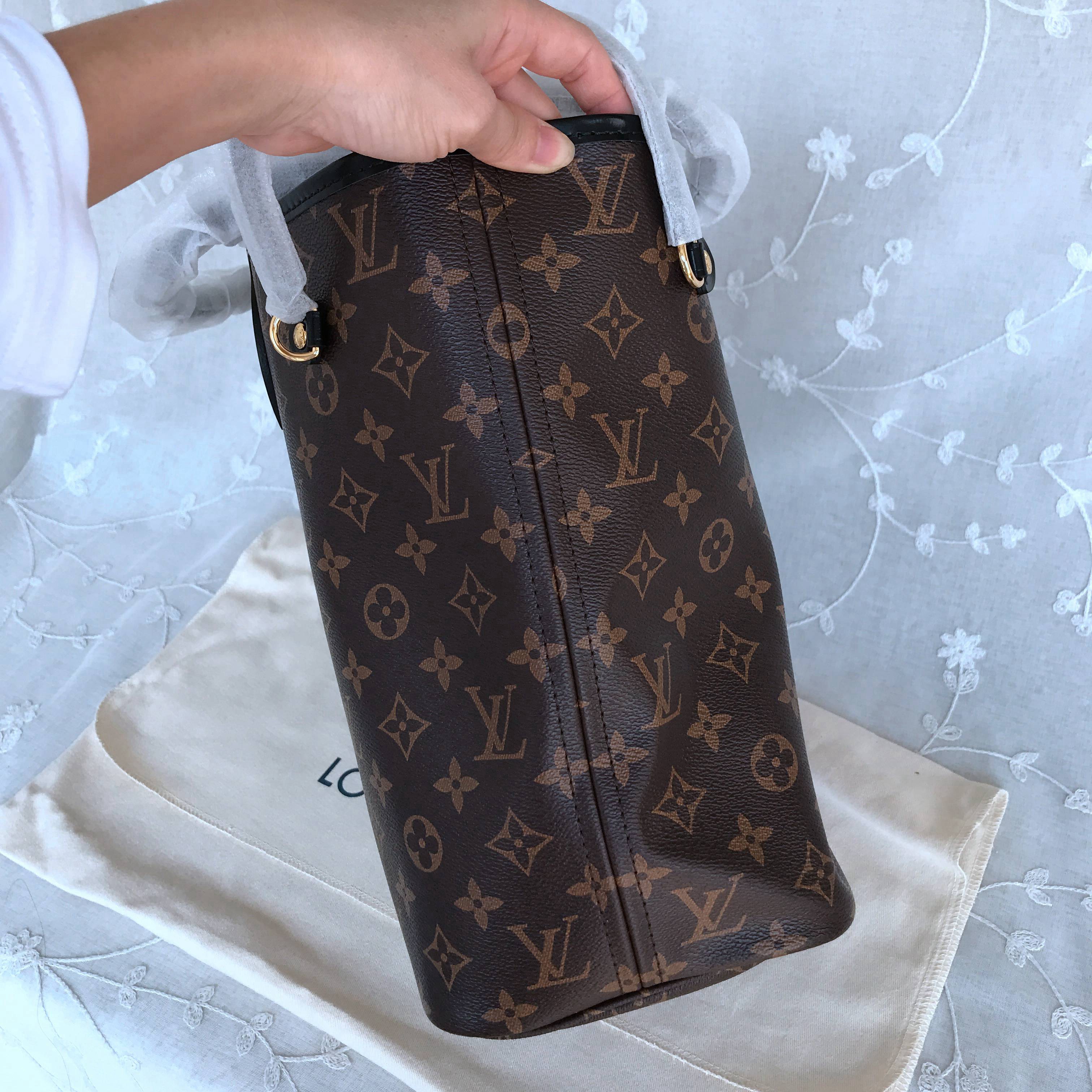 Louis Vuitton M41178 Neverfull MM Monogram Coated Canvas Tote