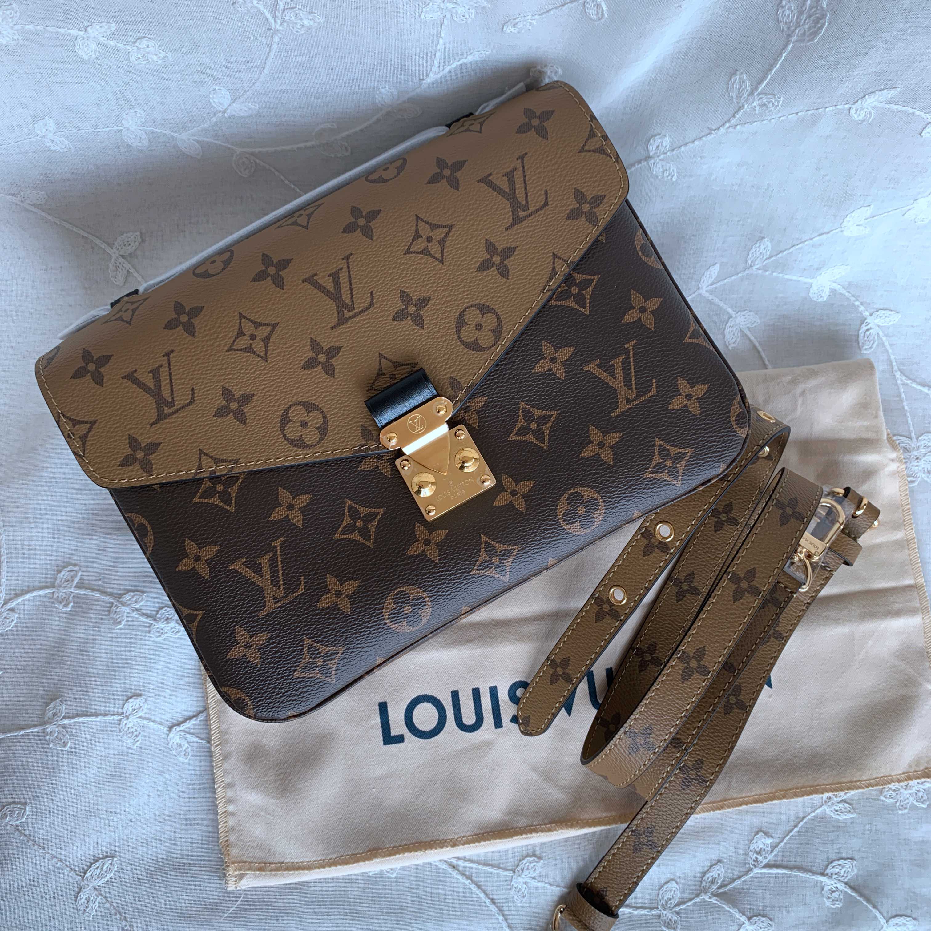 LV POCHETTE MÉTIS M44876, Luxury, Bags & Wallets on Carousell