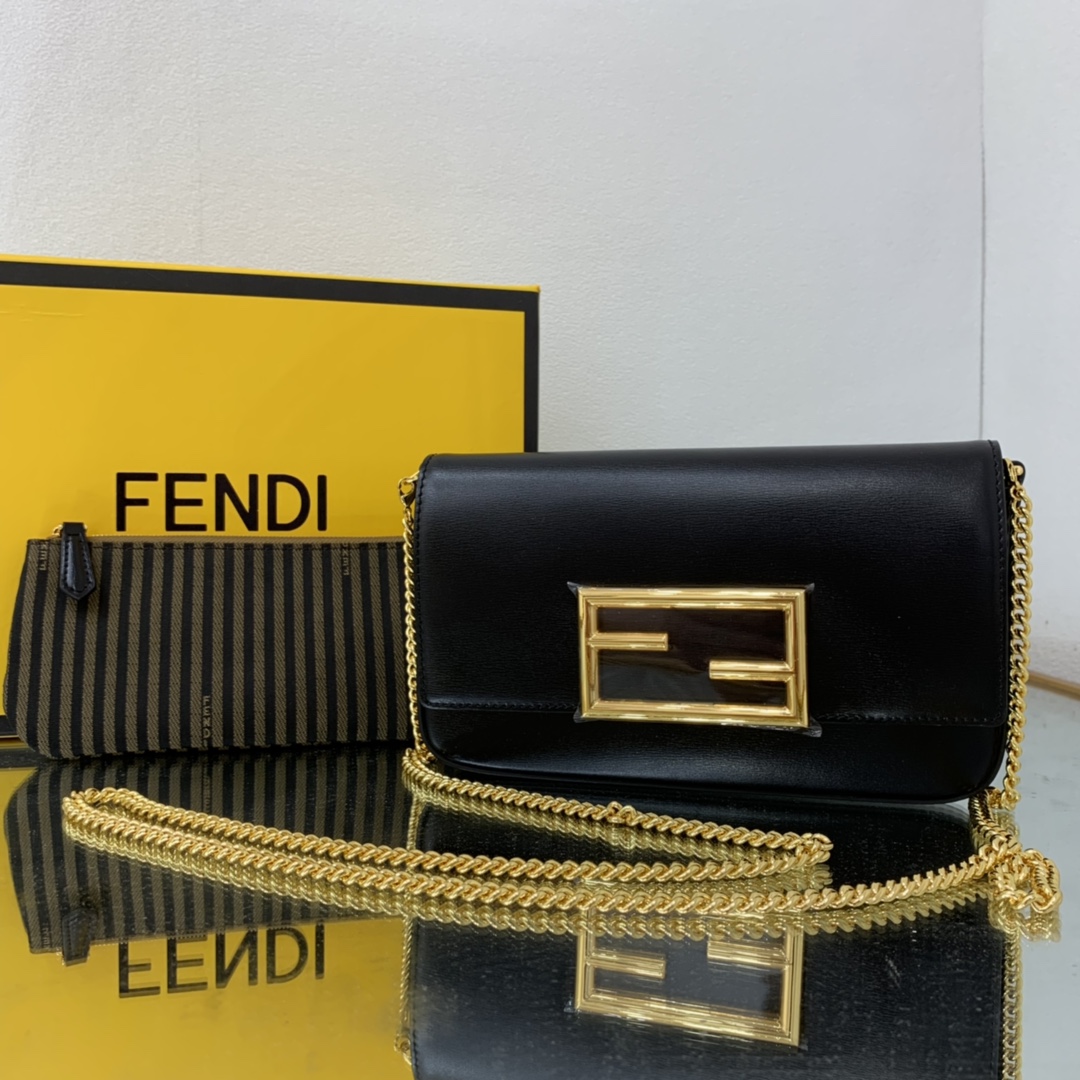 Fendi Pequin