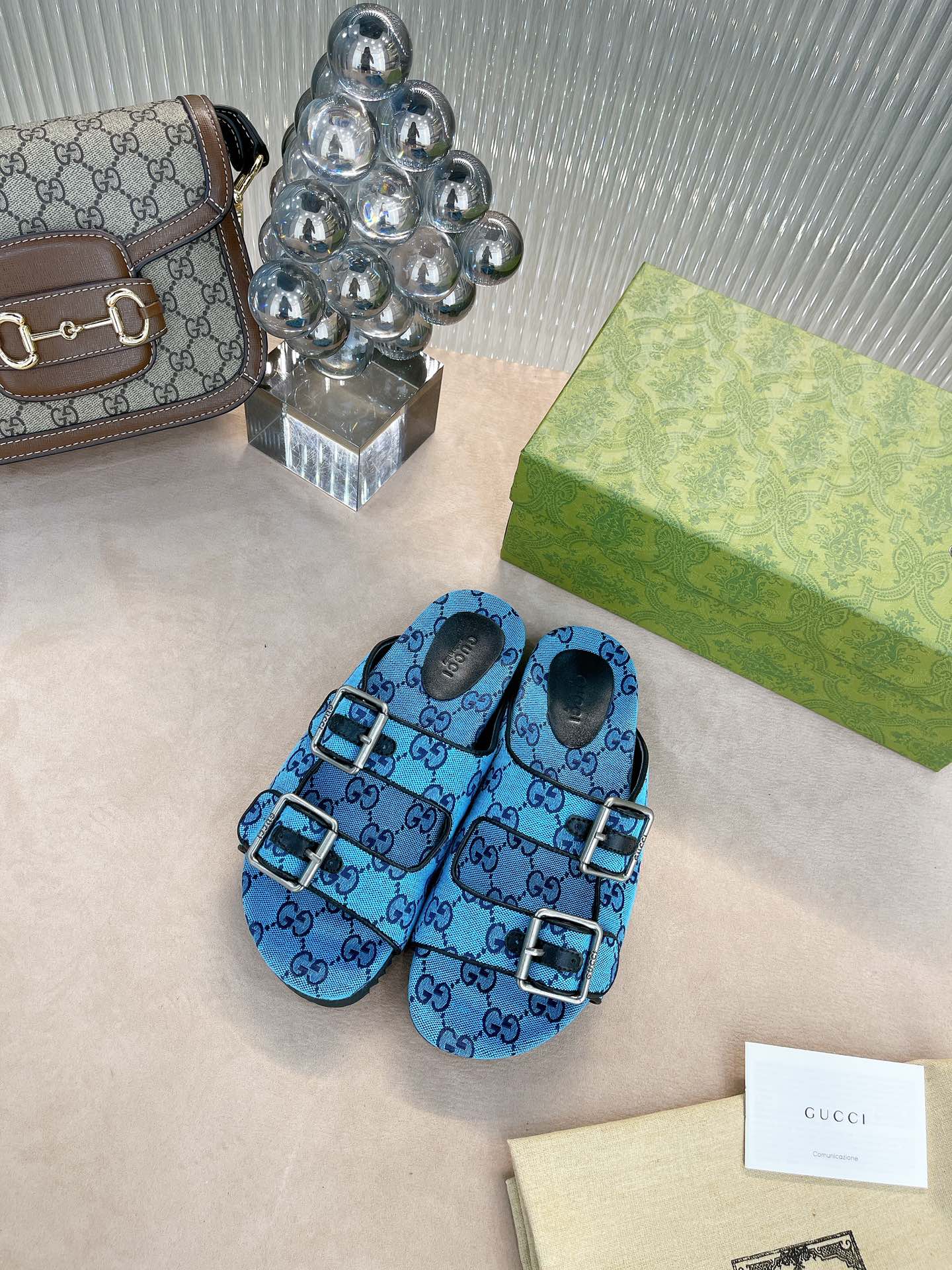 Gucci shoe256