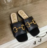 Gucci shoe400