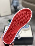 Gucci shoe195
