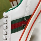 Gucci shoe107