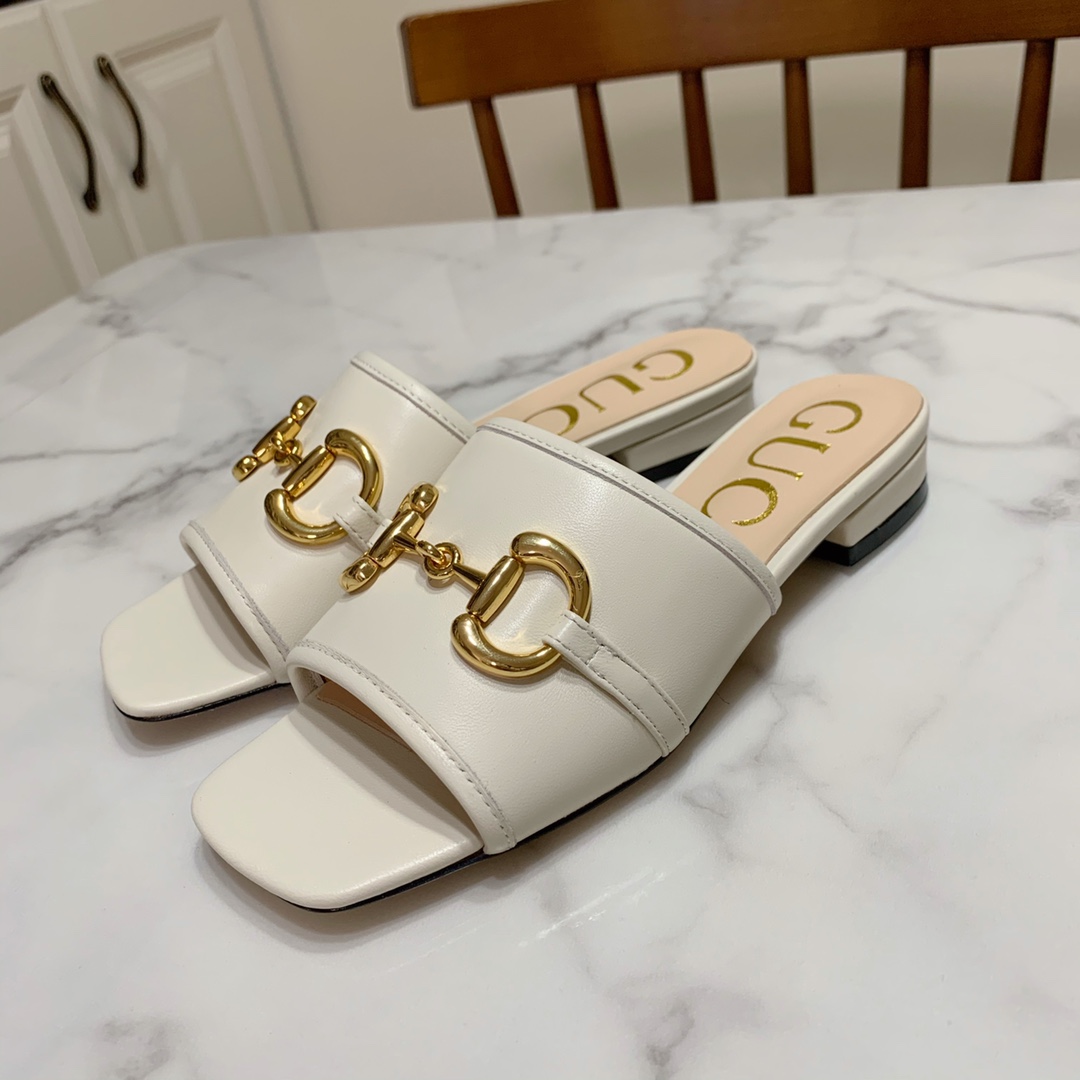Gucci shoe398