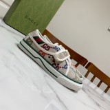 Gucci shoe110