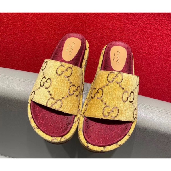 Gucci shoe414