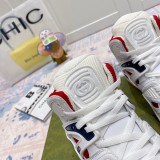 Gucci shoe154