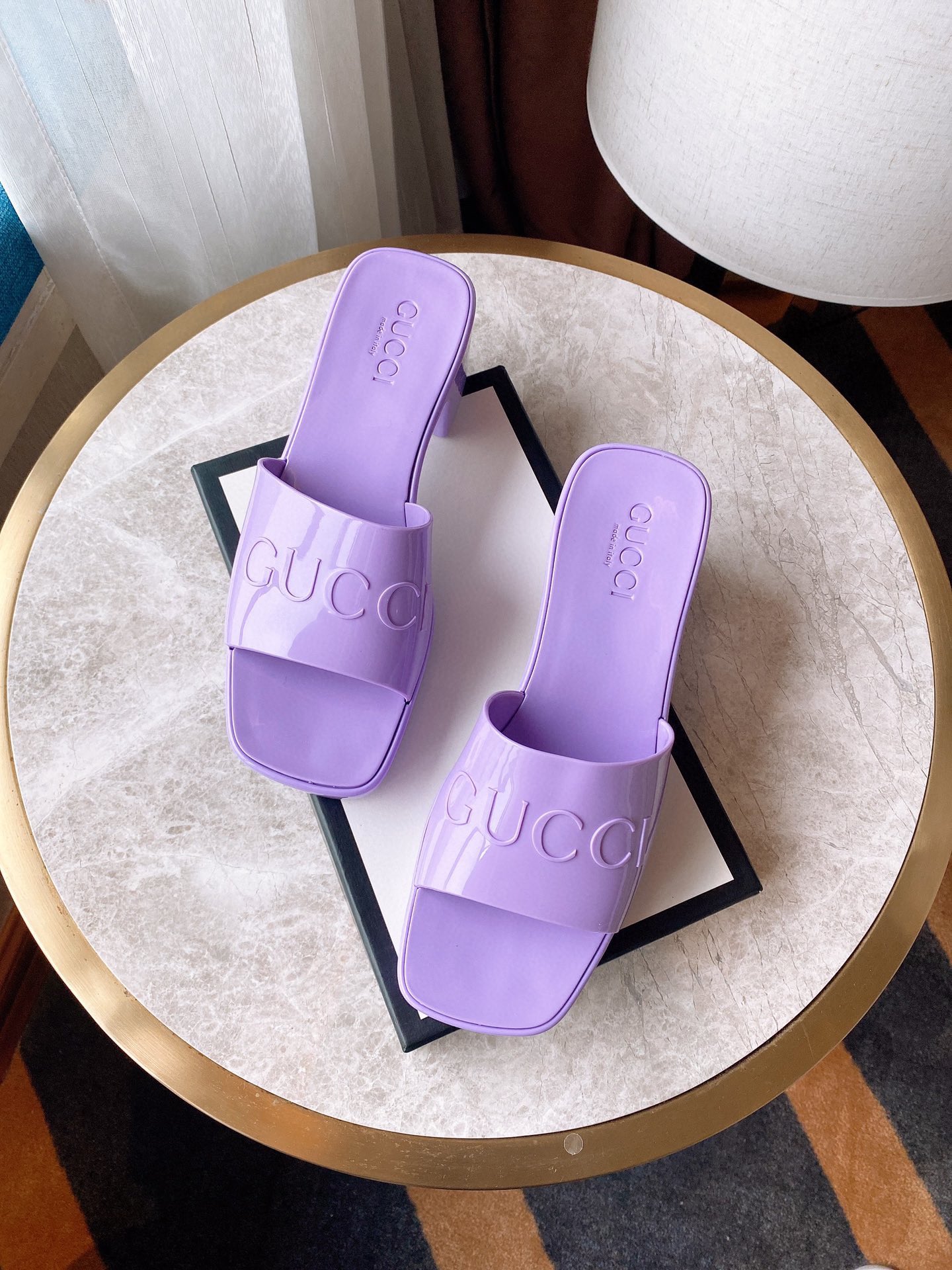 Gucci shoe302