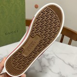 Gucci shoe109