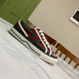 Gucci shoe92