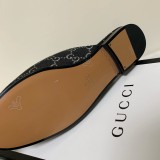 Gucci shoe339