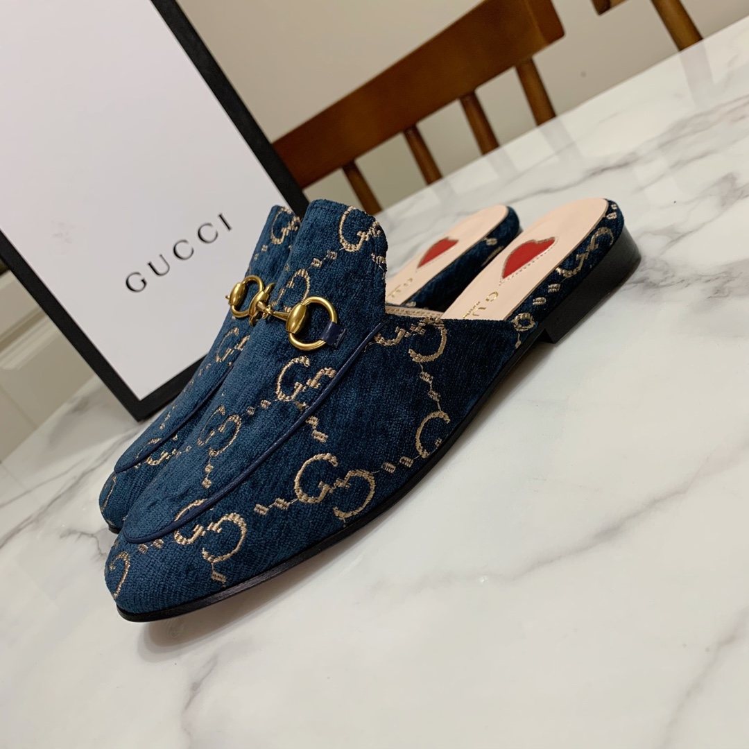 Gucci shoe330