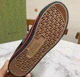 Gucci shoe106