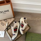 Gucci shoe64