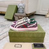 Gucci shoe129