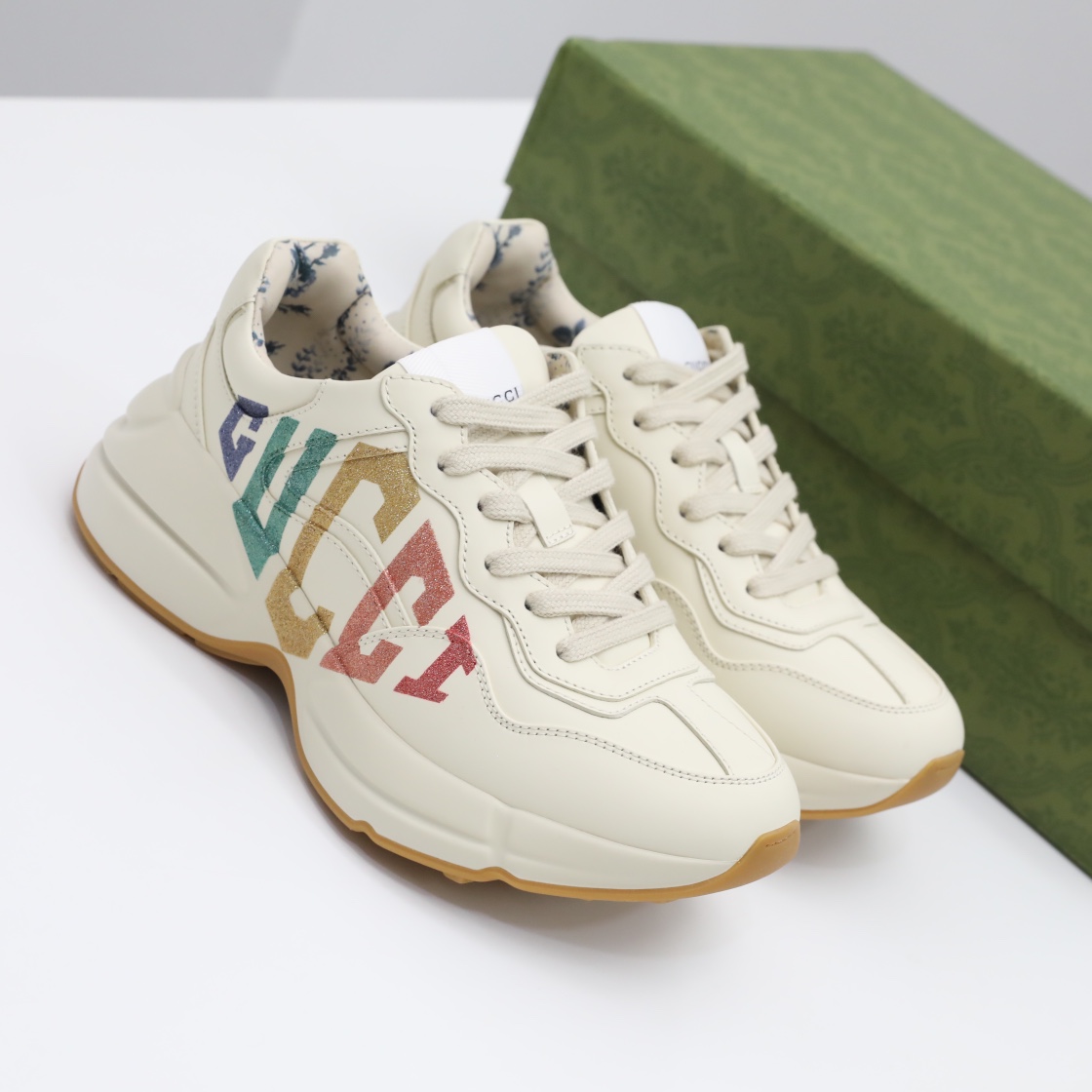 Gucci shoe23
