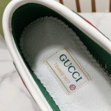 Gucci shoe109