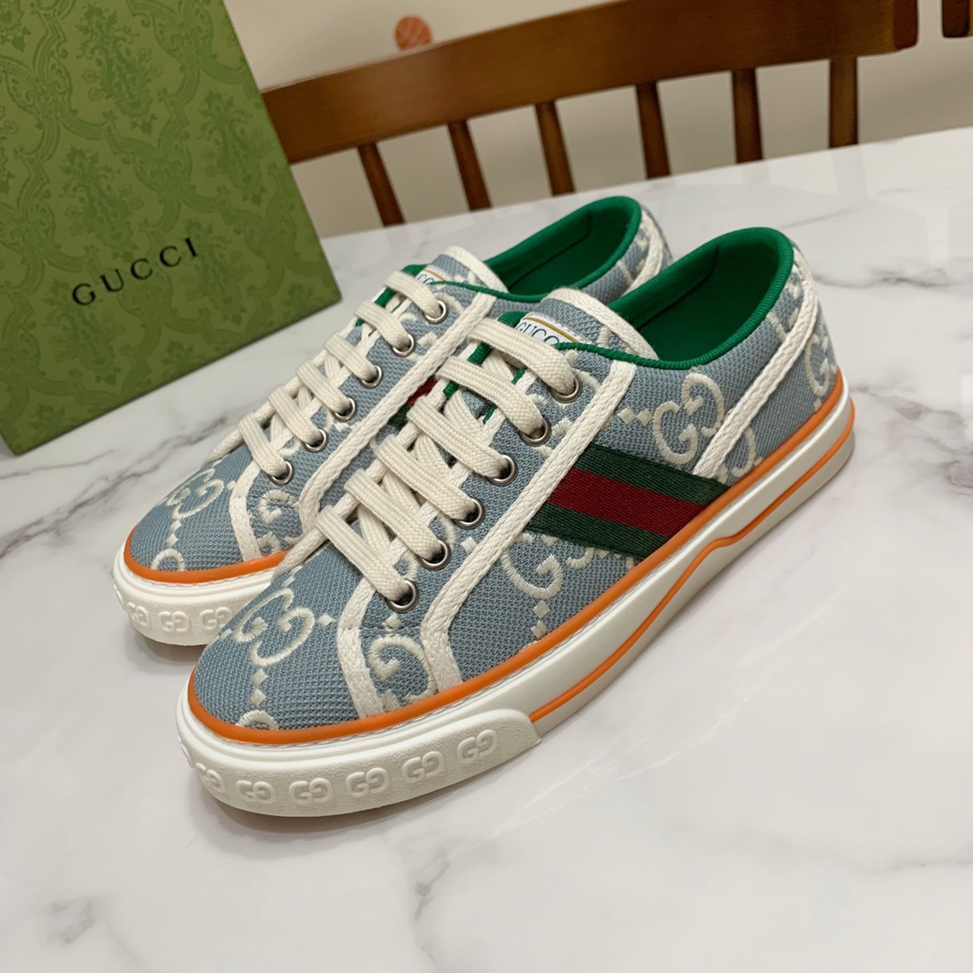Gucci shoe91