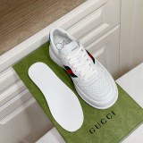 Gucci shoe145