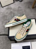 Gucci shoe203