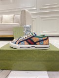 Gucci shoe138