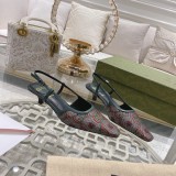 Gucci shoe439