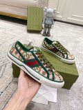 Gucci shoe137