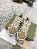 Gucci shoe158