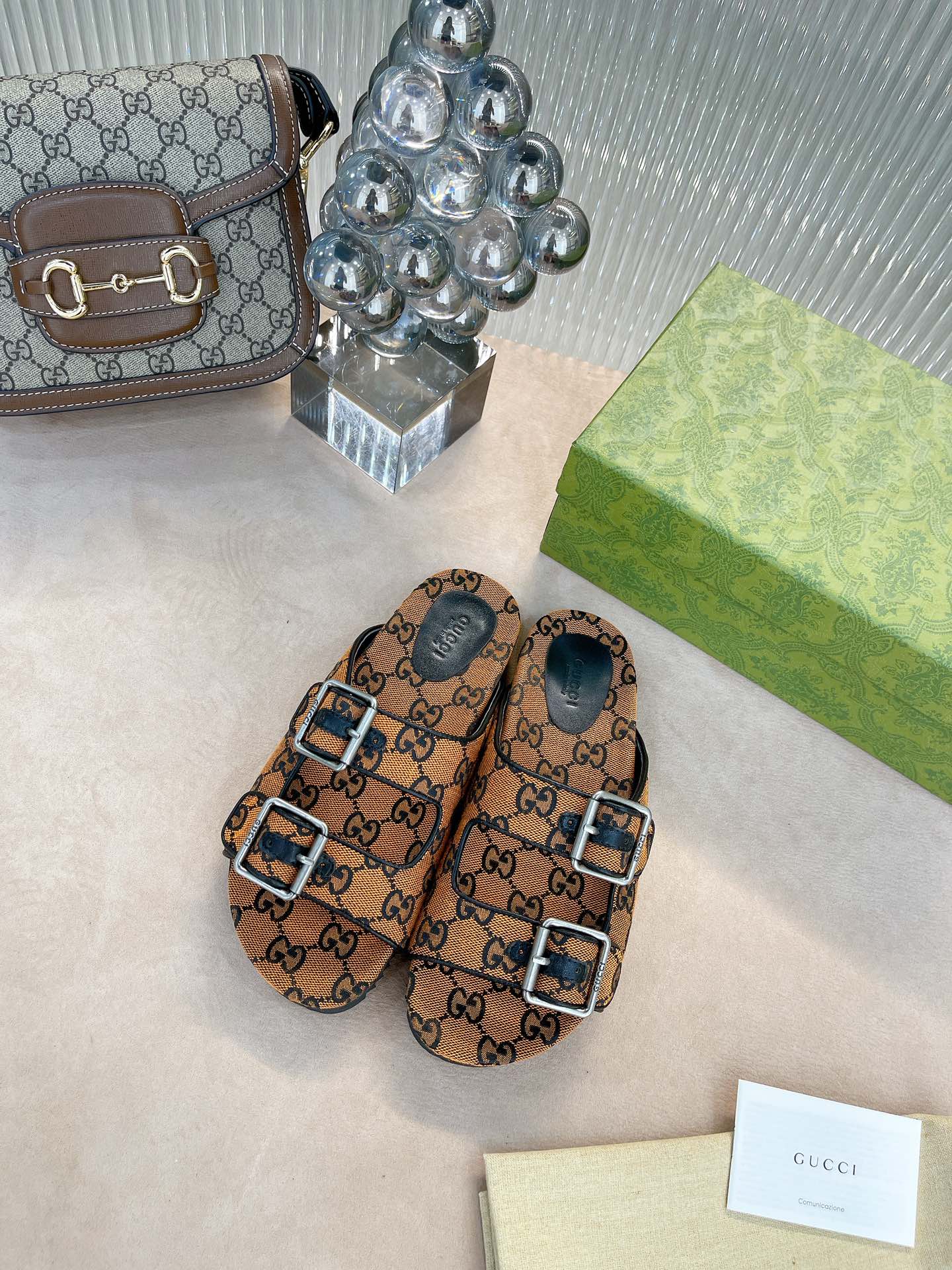 Gucci shoe255