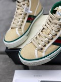 Gucci shoe216