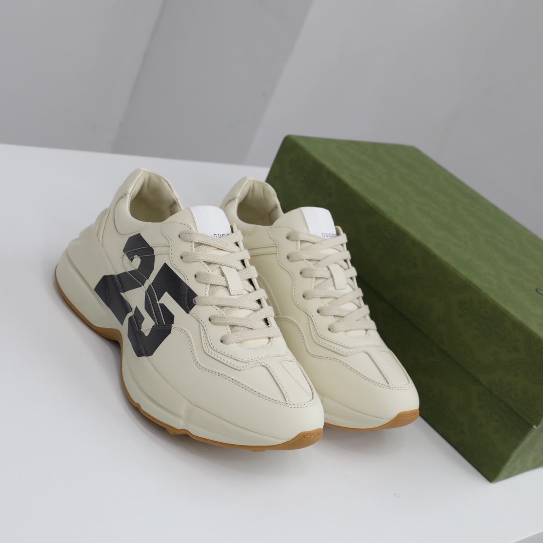 Gucci shoe29