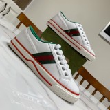 Gucci shoe107