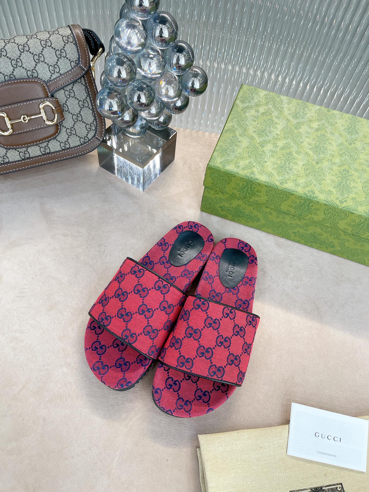 Gucci shoe264